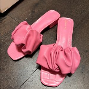 Circus by Sam Edelman Mini Heels